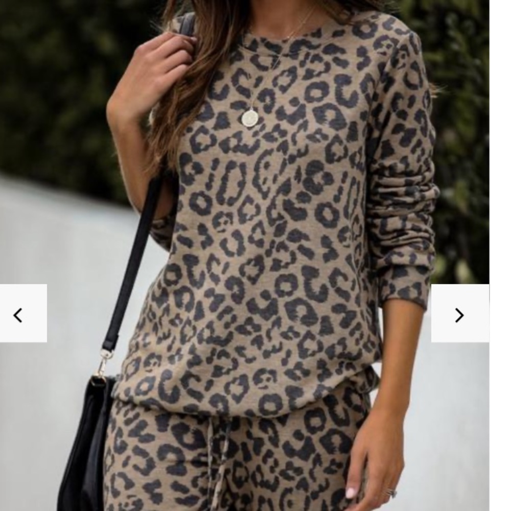 Vici Leopard Print Lounge Pullover - image 2